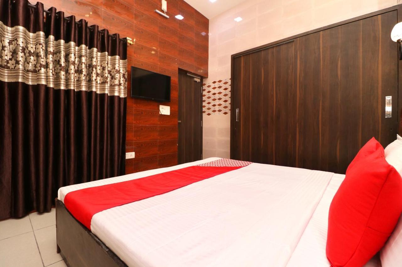 Hotel O Max Dźalandhar Zewnętrze zdjęcie