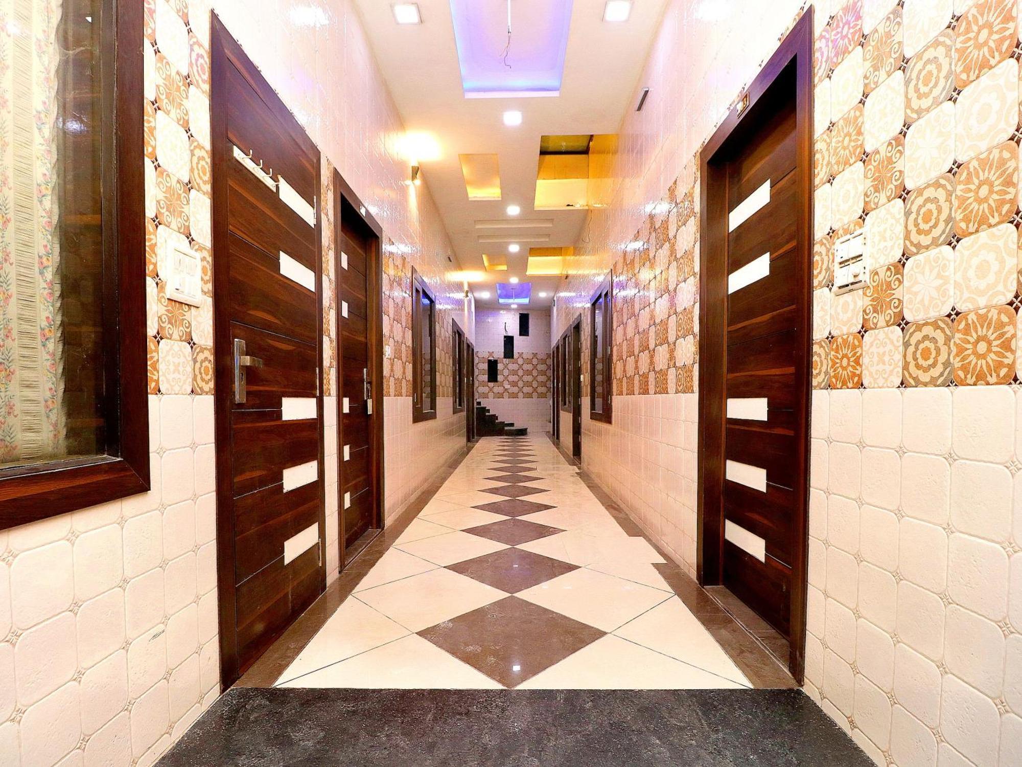 Hotel O Max Dźalandhar Zewnętrze zdjęcie