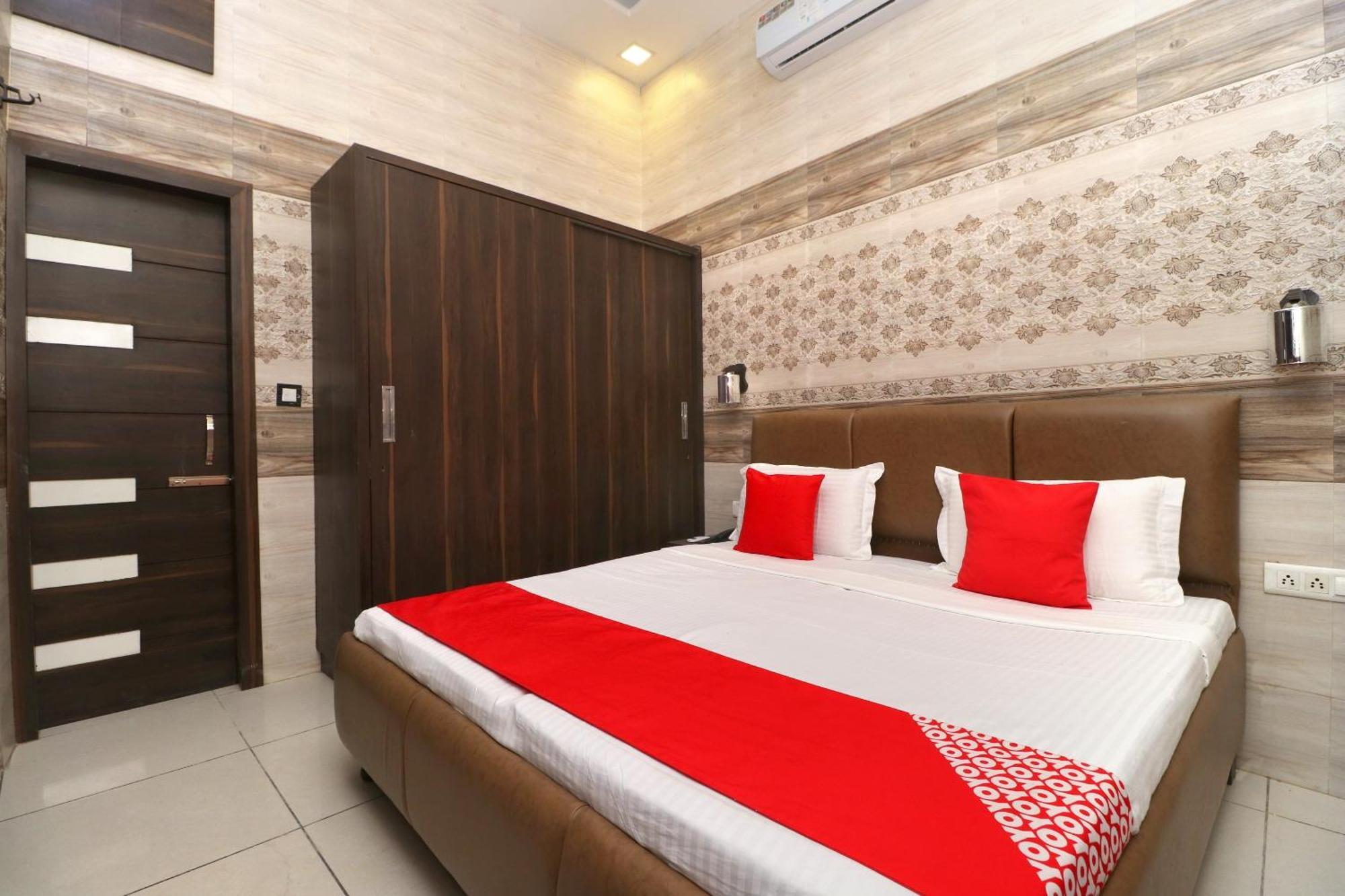 Hotel O Max Dźalandhar Zewnętrze zdjęcie