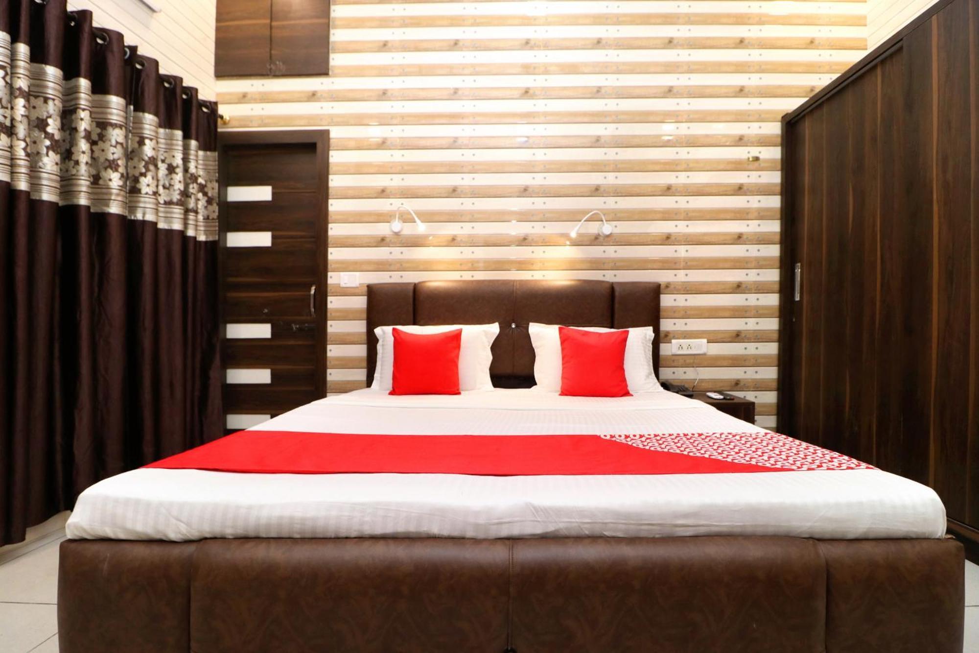 Hotel O Max Dźalandhar Zewnętrze zdjęcie